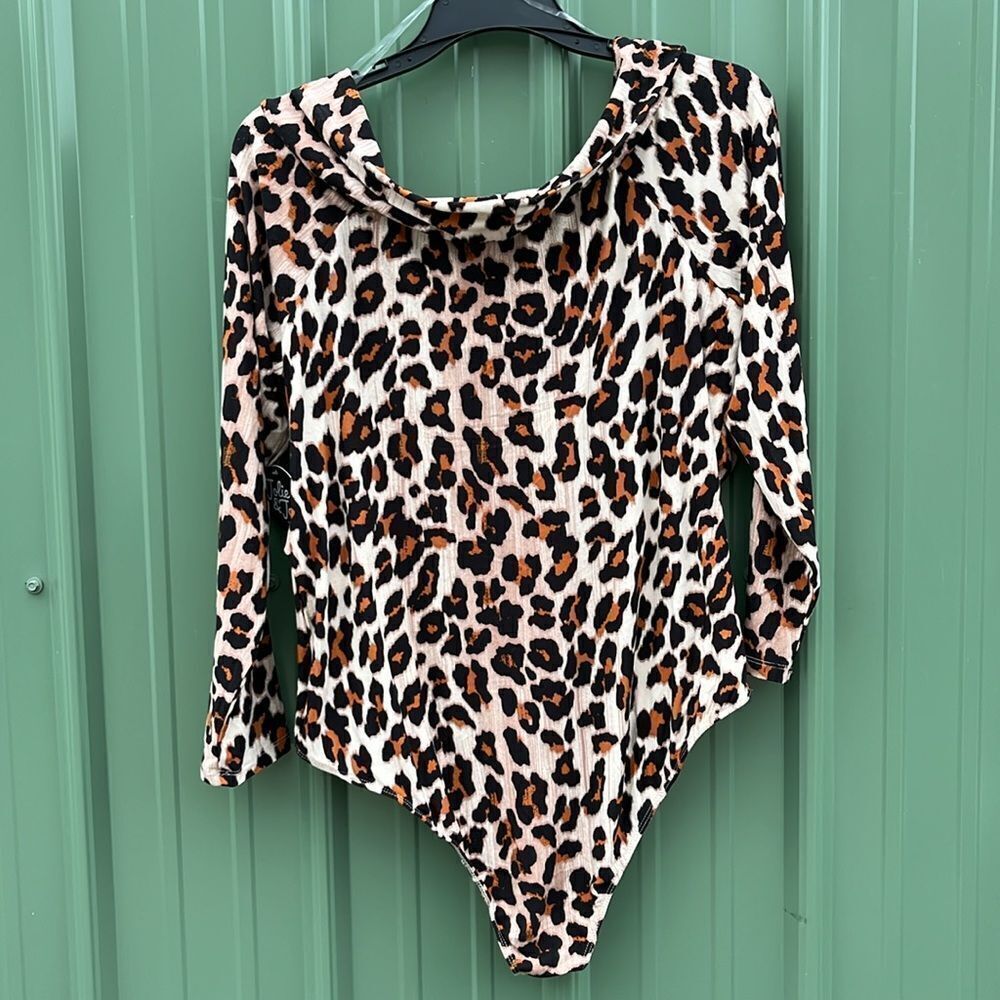 Women’s Soft Stretchy Leopard Print Bodysuit Size 2X - Picture 4 of 4